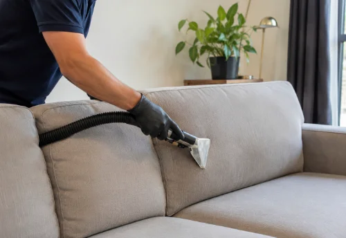 Nettoyage de canapé en profondeur à Lhomme